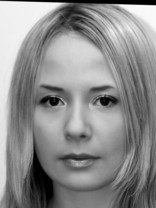 Person who looks like Mira Sorvino