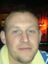 Person who looks like Michael Rosenbaum