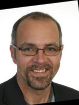 Person who looks like James Nesbitt