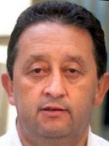 Person who looks like Jean Reno