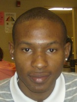 Person who looks like Henry Simmons