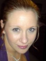 Person who looks like Julie Ann Emery