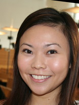 Person who looks like Lisa Ling