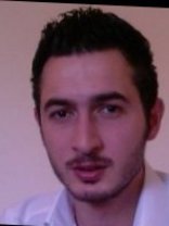 Person who looks like Peter Facinelli