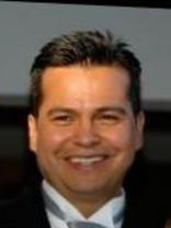 Person who looks like Narciso Rodriguez