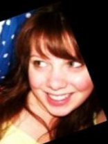 Person who looks like Michelle Trachtenberg