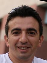 Person who looks like Peter Gallagher