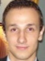 Person who looks like Noah Wyle