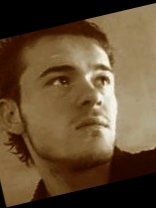 Person who looks like Orlando Bloom