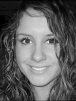 Person who looks like Kimberly McCullough