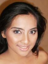 Person who looks like Kim Kardashian