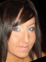 Person who looks like Christina Aguilera