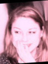 Person who looks like Rose McGowan