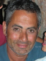 Person who looks like George Clooney