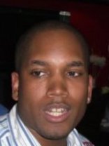 Person who looks like Jamie Foxx