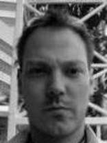 Person who looks like Kiefer Sutherland