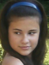 Person who looks like Selena Gomez