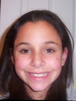 Person who looks like Mía Maestro