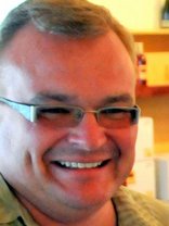 Person who looks like Drew Carey