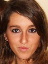 Person who looks like Elizabeth Hurley