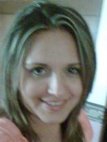 Person who looks like Ashlee Simpson