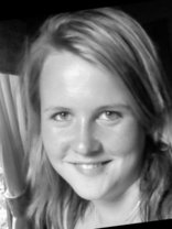 Person who looks like Claudia Schiffer