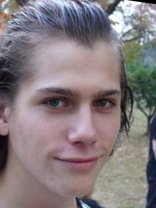 Person who looks like Kiefer Sutherland