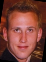 Person who looks like Michael Rosenbaum