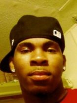 Person who looks like Marlon Wayans