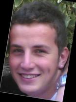 Person who looks like Peter Facinelli