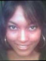 Person who looks like Naomi Campbell