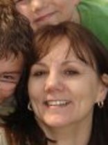 Person who looks like Elizabeth Peña