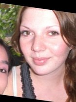 Person who looks like Laura Prepon