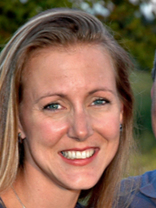 Person who looks like Katie Couric