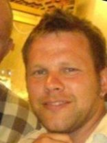 Person who looks like Peter Krause