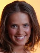 Person who looks like Jessica Alba