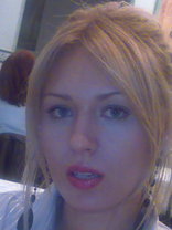 Person who looks like Rosamund Pike