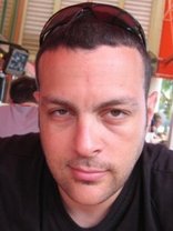 Person who looks like Vince Vaughn