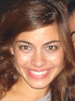 Person who looks like Anne Hathaway