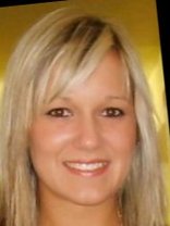 Person who looks like Joey Lauren Adams