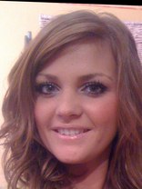 Person who looks like Lindsay Lohan