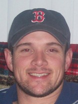 Person who looks like David Charvet