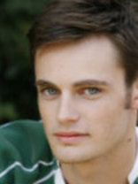 Person who looks like Robert Pattinson