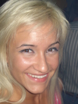 Person who looks like Samaire Armstrong