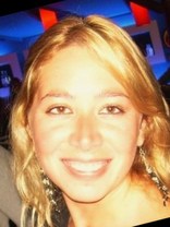 Person who looks like Jennifer Finnigan