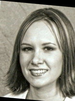 Person who looks like Julie Bowen