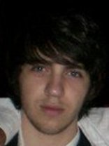 Person who looks like Diego Luna