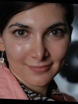 Person who looks like Winona Ryder