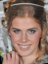 Person who looks like Maggie Grace