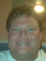 Person who looks like Rainn Wilson